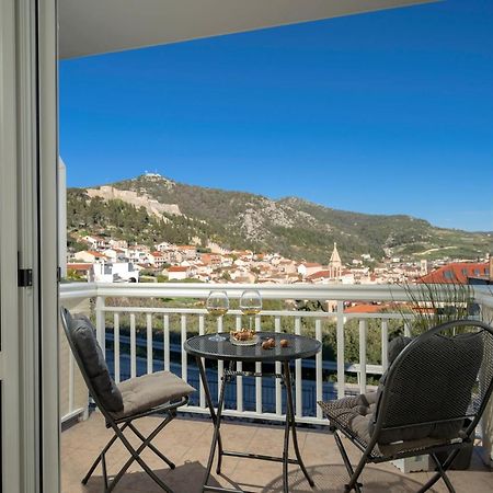 Novak Guesthouse - Zf Hvar Hvar Town Esterno foto