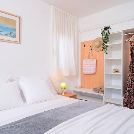 Novak Guesthouse - Zf Hvar Hvar Town Esterno foto
