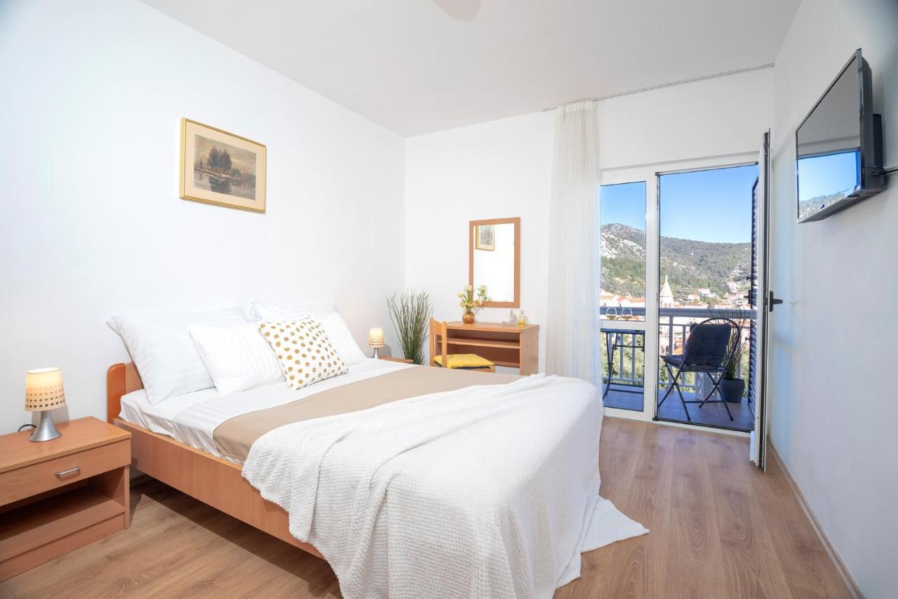Novak Guesthouse - Zf Hvar Hvar Town Esterno foto