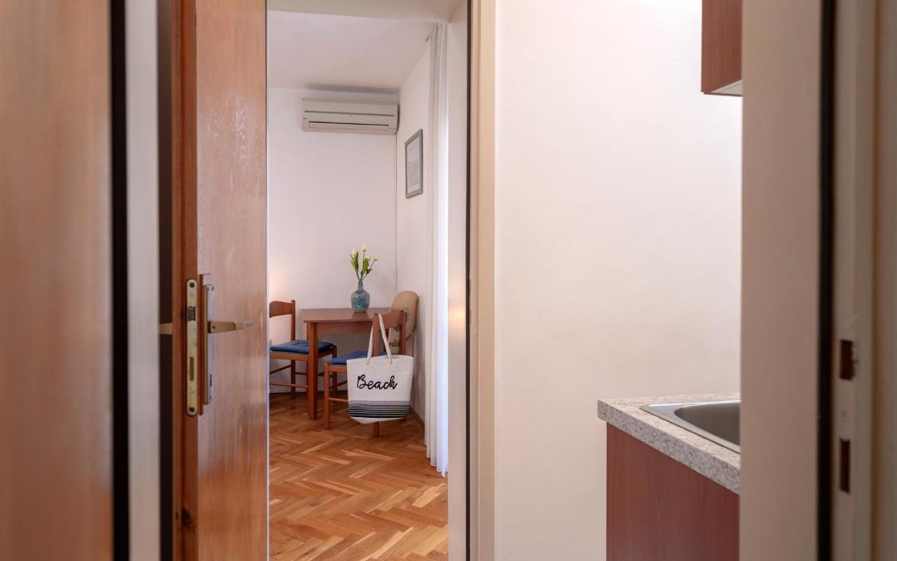 Novak Guesthouse - Zf Hvar Hvar Town Esterno foto