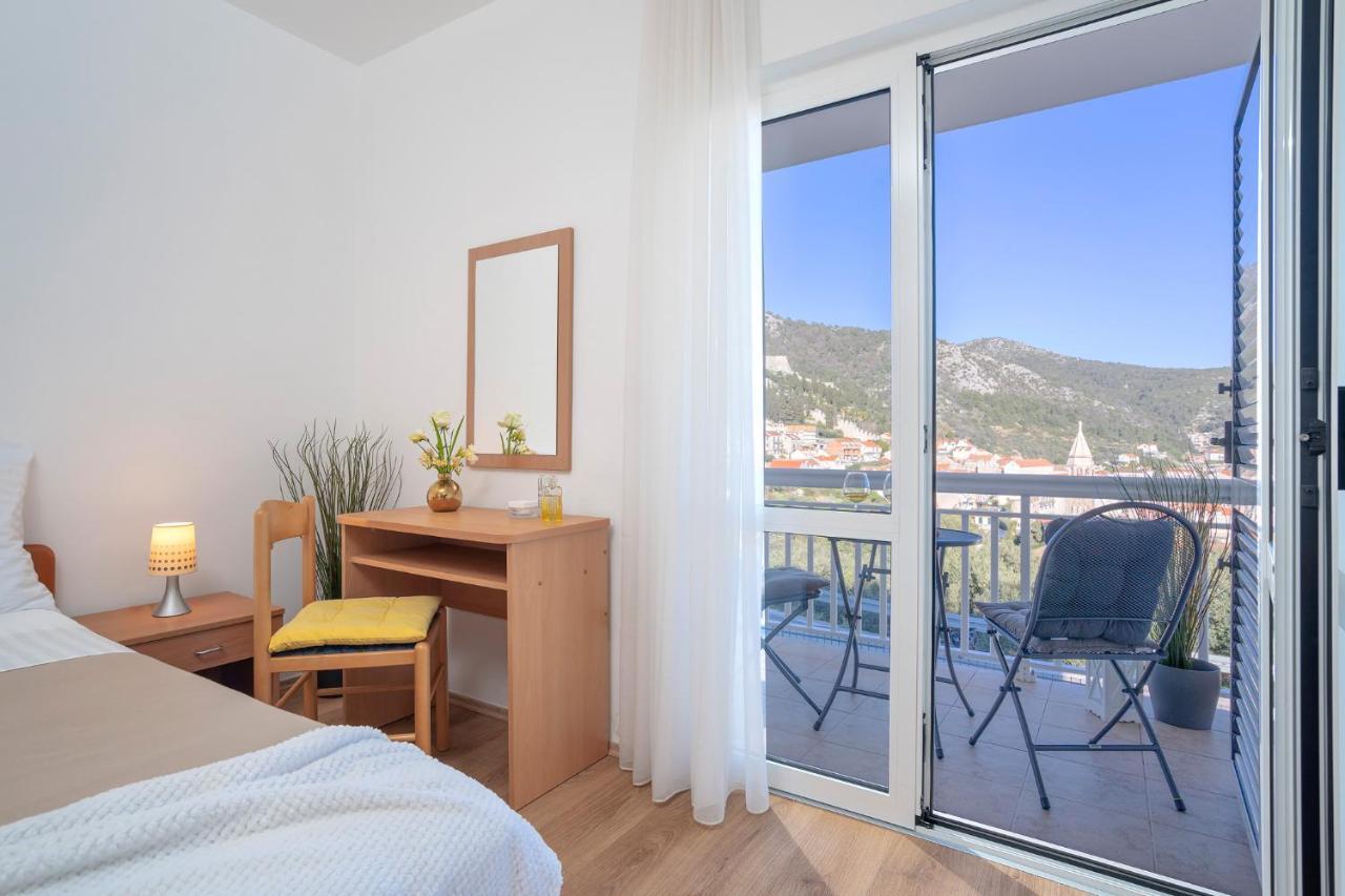 Novak Guesthouse - Zf Hvar Hvar Town Esterno foto