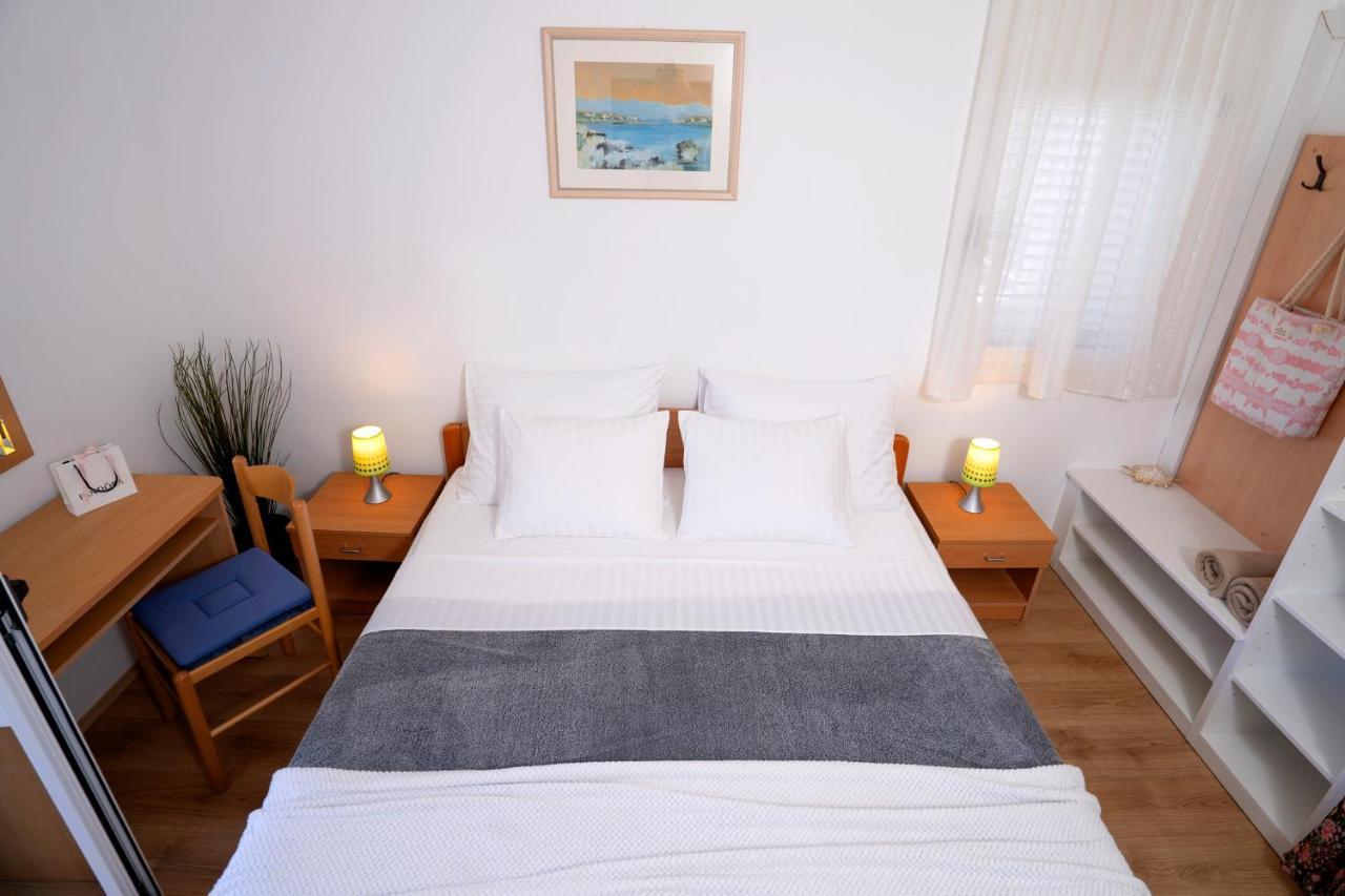 Novak Guesthouse - Zf Hvar Hvar Town Esterno foto