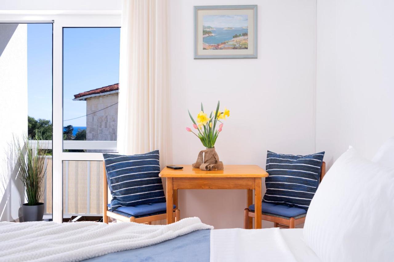 Novak Guesthouse - Zf Hvar Hvar Town Esterno foto