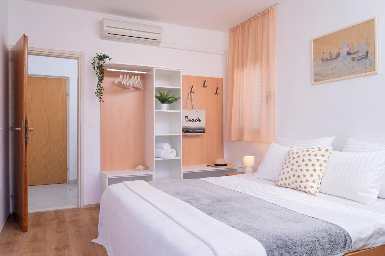 Novak Guesthouse - Zf Hvar Hvar Town Esterno foto